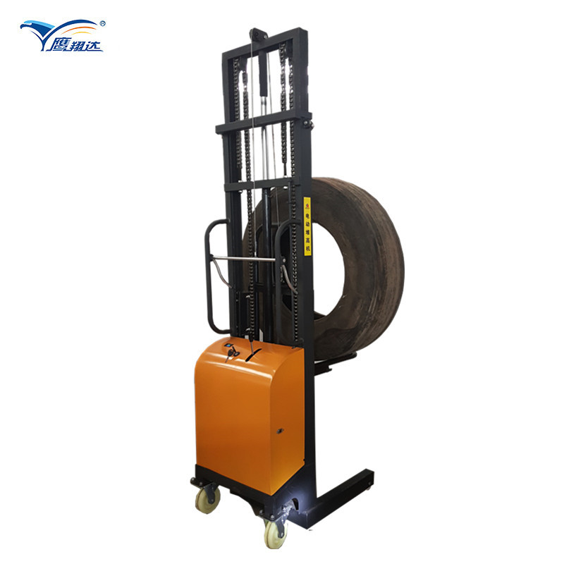  為什么工作人員使用輪胎堆高機(jī)時(shí)要遠(yuǎn)離起升鏈條