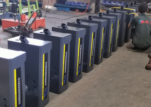 輪胎拆裝機(jī)